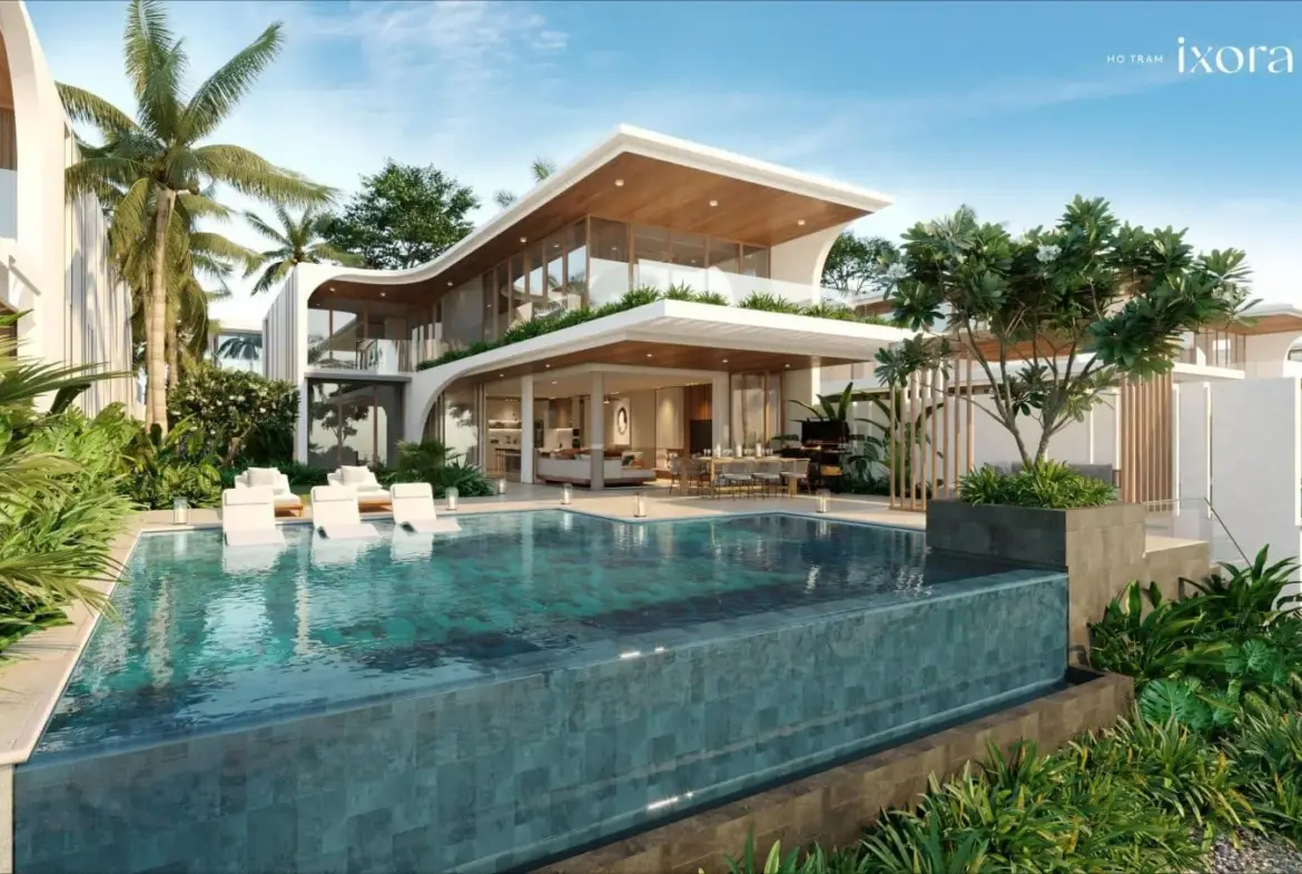 Ixora-2-Beachfront-Villa-exterior-2-1536x905 (1)